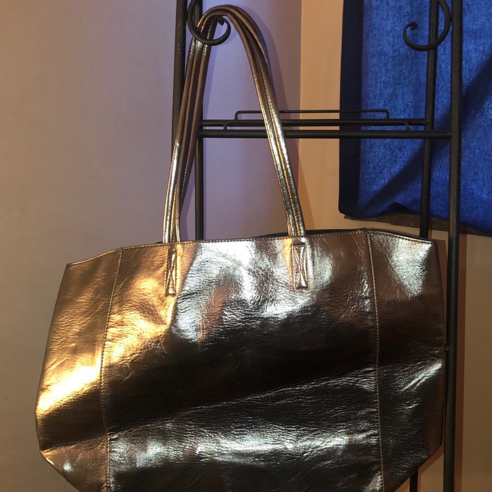 Carry Tote Bag